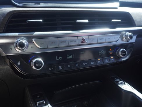 Used 2021 Kia Telluride EX w/ EX Premium Package image 17