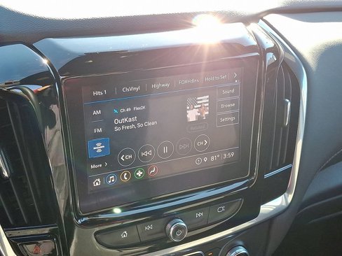 Certified 2023 Chevrolet Traverse LT image 17