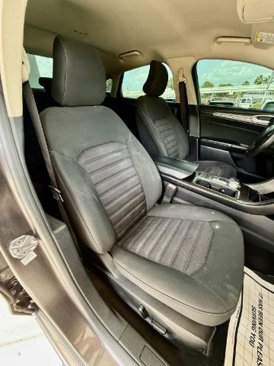 Used 2018 Ford Fusion SE image 9