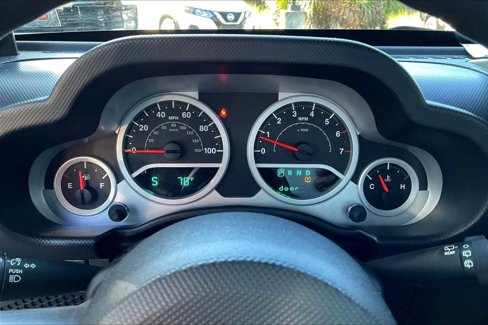 Used 2010 Jeep Wrangler Unlimited Sport image 19