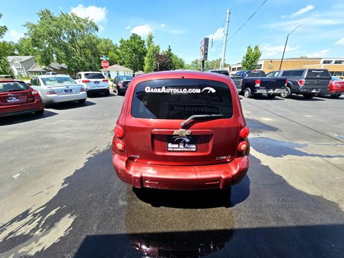 Used 2009 Chevrolet HHR LT image 9