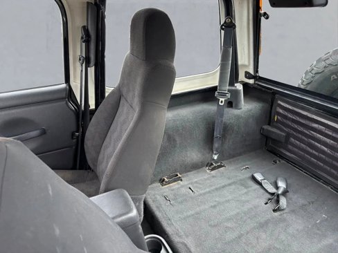 Used 2005 Jeep Wrangler Sport image 14