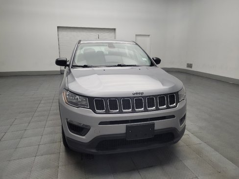 Used 2018 Jeep Compass Sport image 14