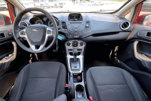 Used 2017 Ford Fiesta SE image 7