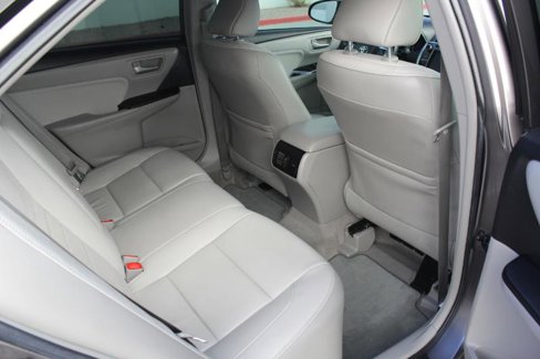 Used 2017 Toyota Camry XLE image 15