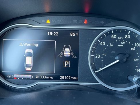 Used 2023 Nissan Versa SV image 38