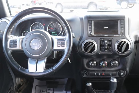 Used 2017 Jeep Wrangler Unlimited Sport image 2