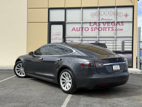 Used 2016 Tesla Model S 90D image 9