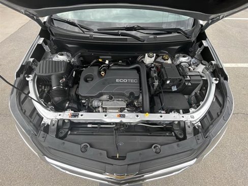 Certified 2020 Chevrolet Equinox LT w/ Driver Convenience Package image 31