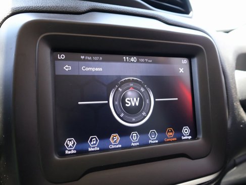 Used 2020 Jeep Renegade Altitude image 34