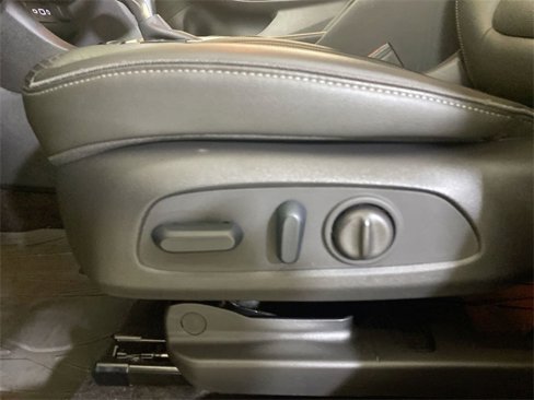 Used 2023 Buick Encore GX Essence w/ Experience Buick Package image 25