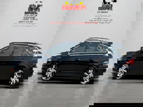 Used 2012 Volkswagen Jetta TDI image 2