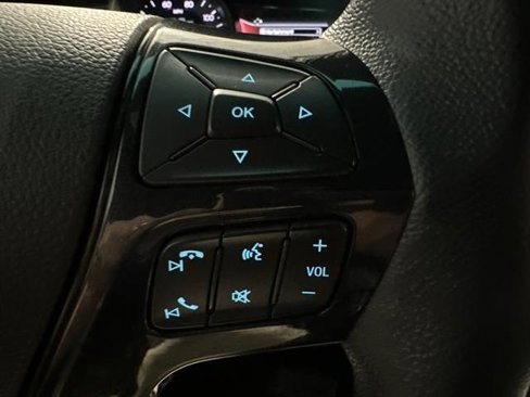 Used 2016 Ford Explorer XLT w/ Equipment Group 202A image 31