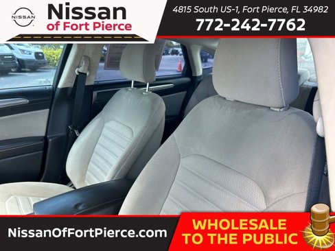 Used 2017 Ford Fusion S image 14