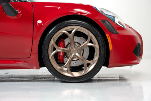 Used 2018 Alfa Romeo 4C Spider image 41