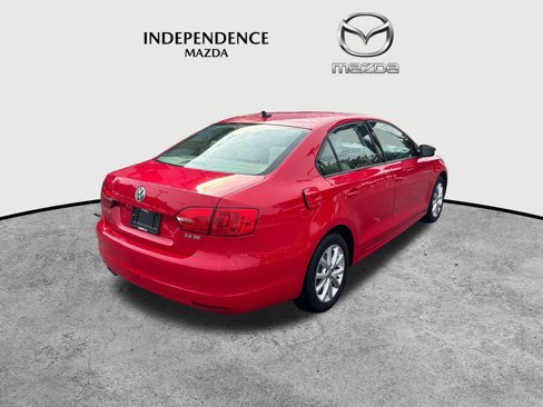 Used 2012 Volkswagen Jetta SE image 3