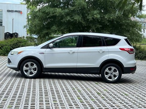Used 2015 Ford Escape SE image 8