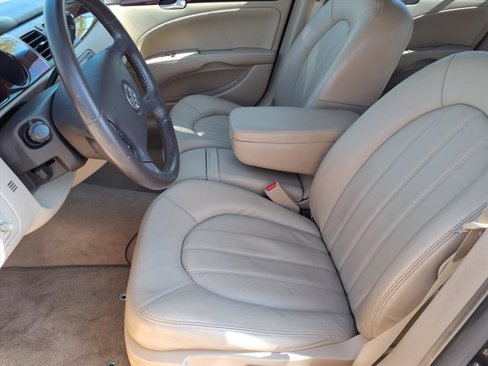 Used 2008 Buick Lucerne CXL image 5