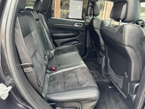 Used 2015 Jeep Grand Cherokee Altitude image 26