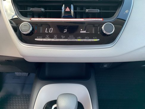 New 2025 Toyota Corolla LE image 22