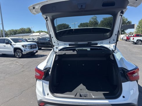 New 2025 Chevrolet Trax LT w/ LT Convenience Package image 30