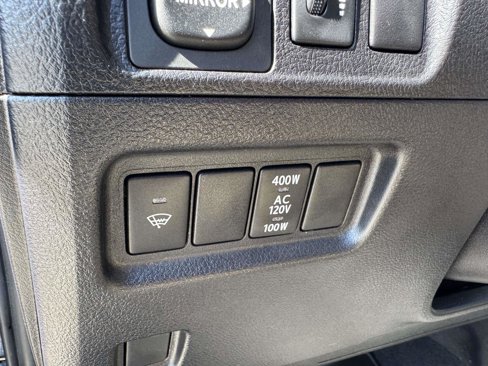 Used 2018 Toyota 4Runner 4WD image 19