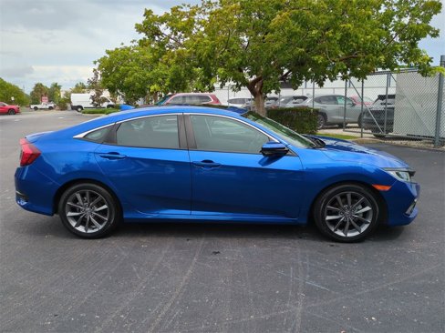 Used 2019 Honda Civic EX image 3