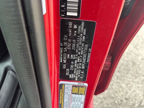 Used 2024 Kia Forte LXS image 27
