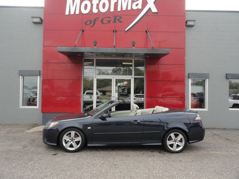 Used 2008 Saab 9-3 2.0T w/ Cold Weather Package image 2