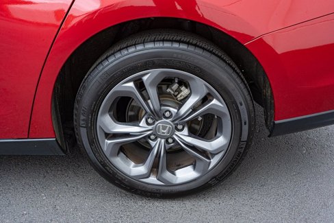 Certified 2023 Honda Accord EX image 28