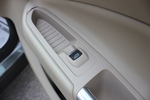 Used 2013 Ford Escape SEL image 33