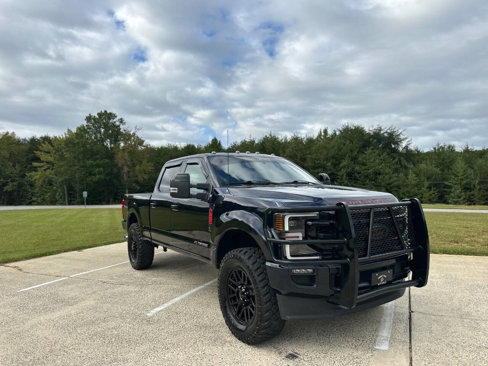 Used 2021 Ford F250 Lariat image 1