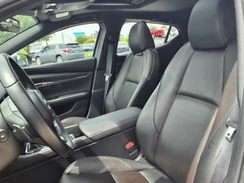 Used 2023 MAZDA MAZDA3 s image 11