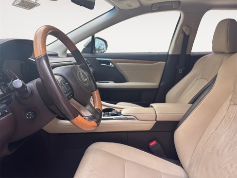 Used 2018 Lexus RX 350L FWD image 16