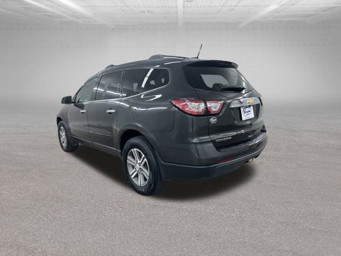 Used 2017 Chevrolet Traverse LT image 9