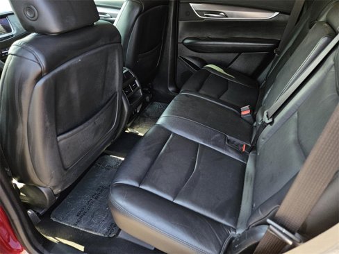 Used 2017 Cadillac XT5 Luxury image 15