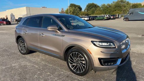Used 2020 Lincoln Nautilus Reserve image 14
