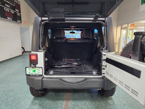 Used 2018 Jeep Wrangler Unlimited Sport S image 21