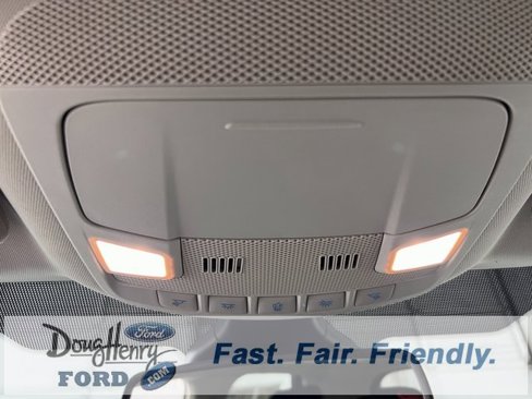 Used 2024 Ford Edge SEL image 44