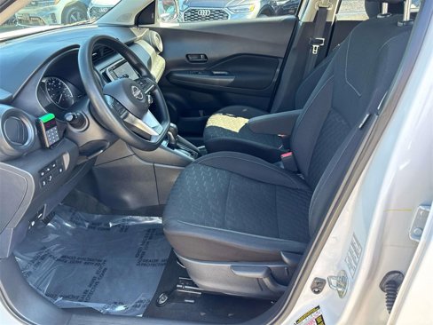 Used 2022 Nissan Kicks S image 12