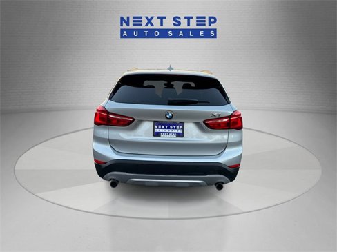 Used 2017 BMW X1 xDrive28i w/ Driving Assistance Package image 7