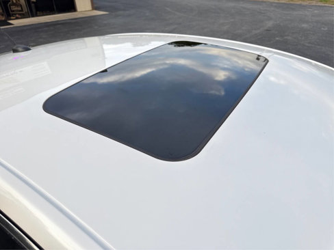 Used 2014 Ford Fusion SE w/ Equipment Group 202A image 11