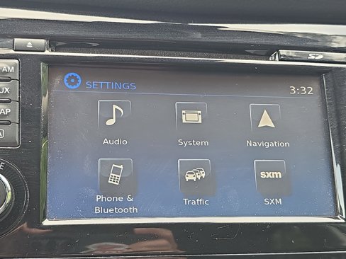 Used 2017 Nissan Rogue SL w/ SL Premium Package image 21