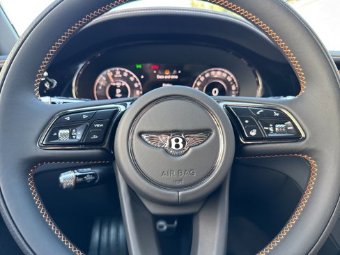 New 2025 Bentley Continental GTC image 25