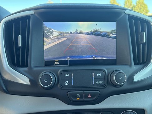 Used 2022 GMC Terrain SLT w/ LPO, Floor Liner Package image 15