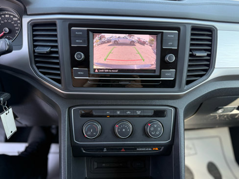 Used 2021 Volkswagen Atlas S image 14