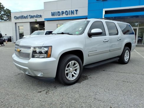 Used 2013 Chevrolet Suburban LT image 8