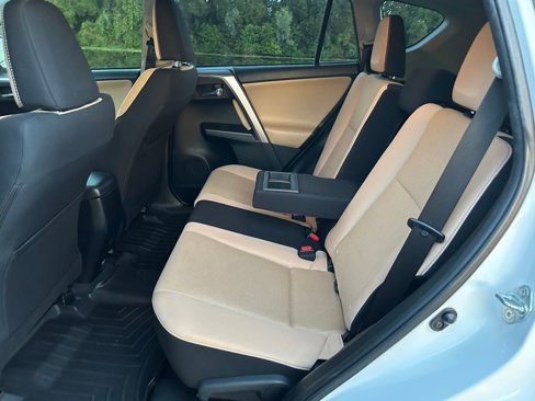 Used 2017 Toyota RAV4 XLE image 13