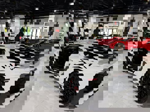 Used 2016 Lamborghini Aventador LP 750-4 Superveloce image 13