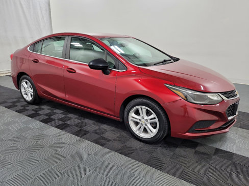 Used 2017 Chevrolet Cruze LT image 11